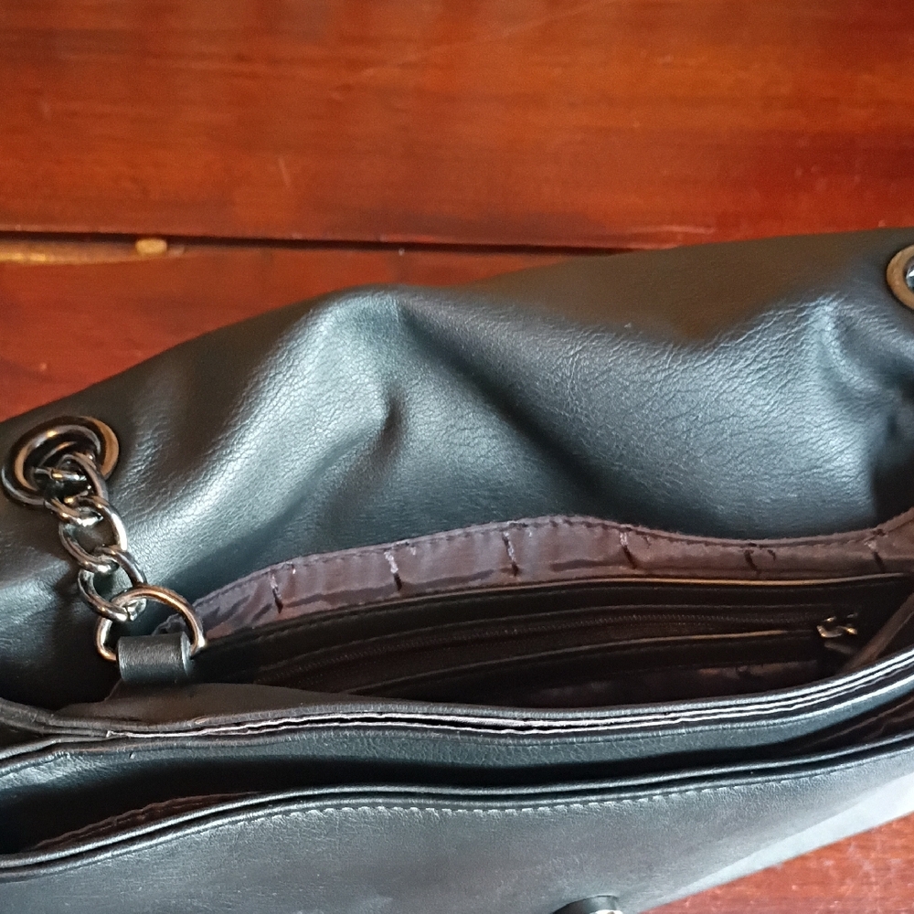 Simply Vera Vera Wang Black Crossbody Bag - Picture 3 of 6
